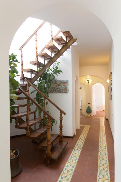 B&B Villa Accademia Giardini-Naxos Buitenkant foto