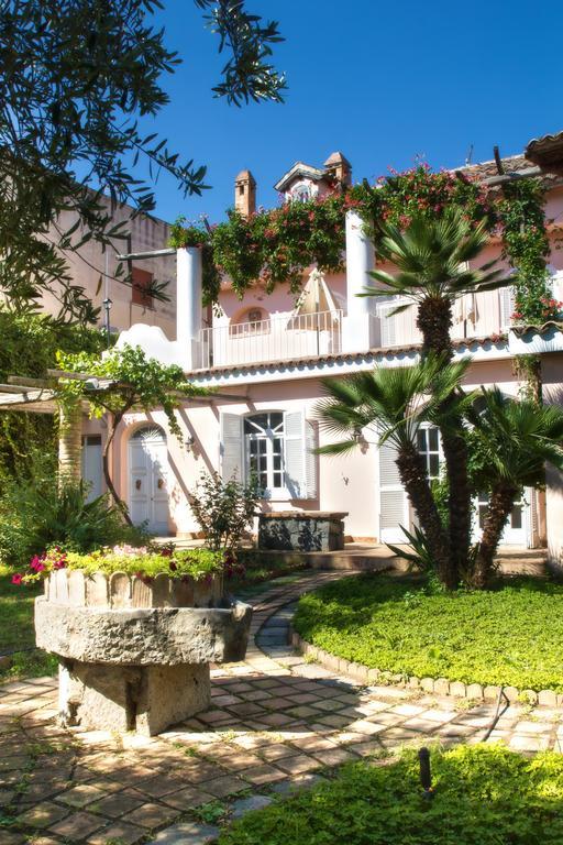 B&B Villa Accademia Giardini-Naxos Buitenkant foto